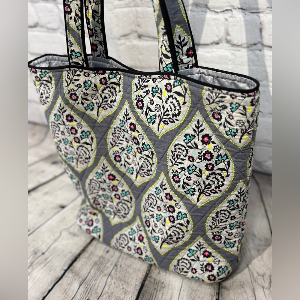 Vera Bradley Carson Cotton Shoulder Bag Handbag Tote - Picture 8 of 12
